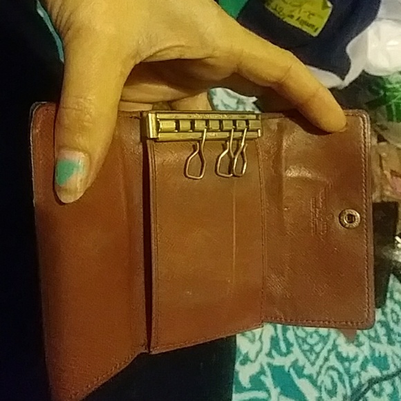 Vintage Louis Vuitton key holder - Picture 2 of 4